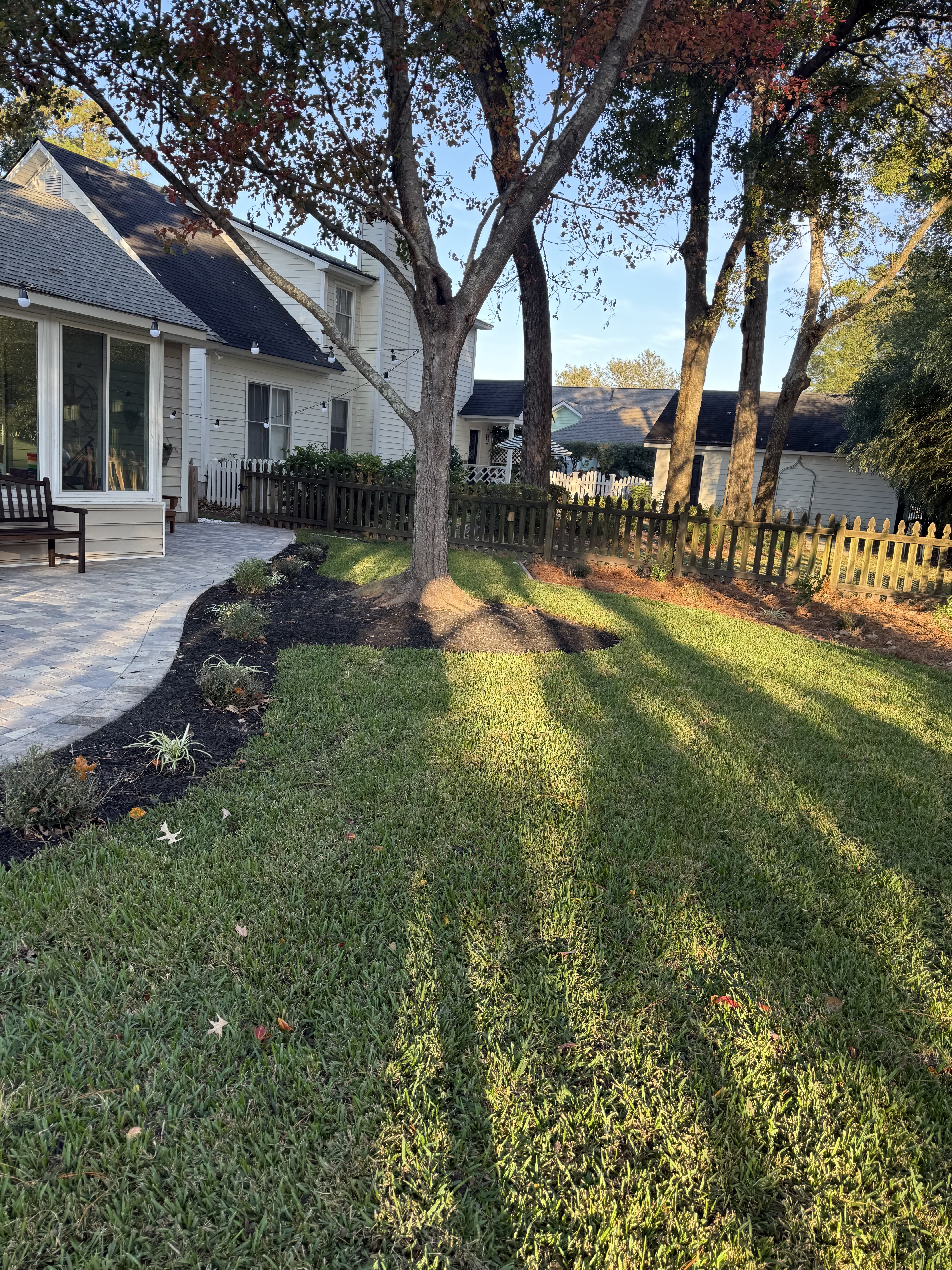 A finished ProScapes landscape in the Savannah area